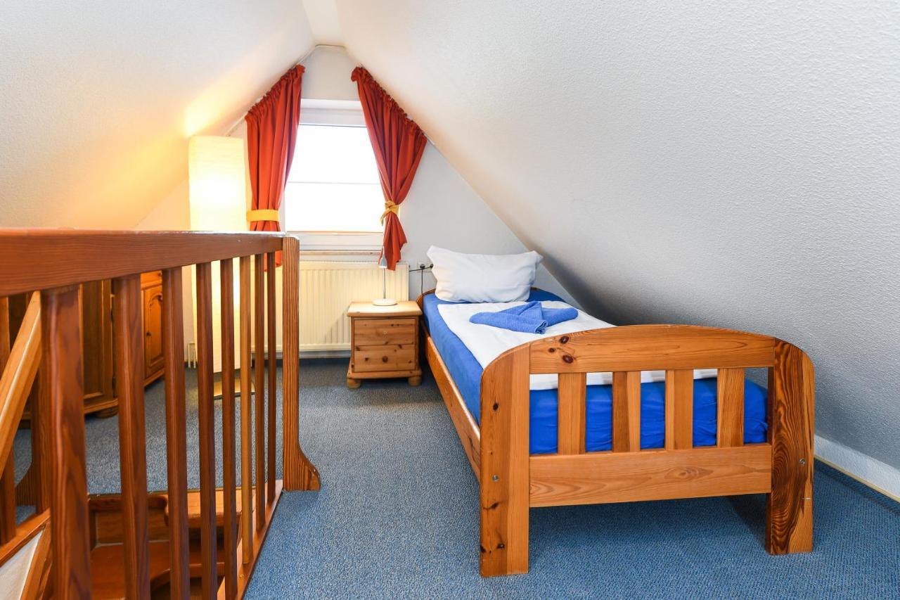 Ferienwohnung Juist Inselhaus Am Deich Neuharlingersiel Exterior foto