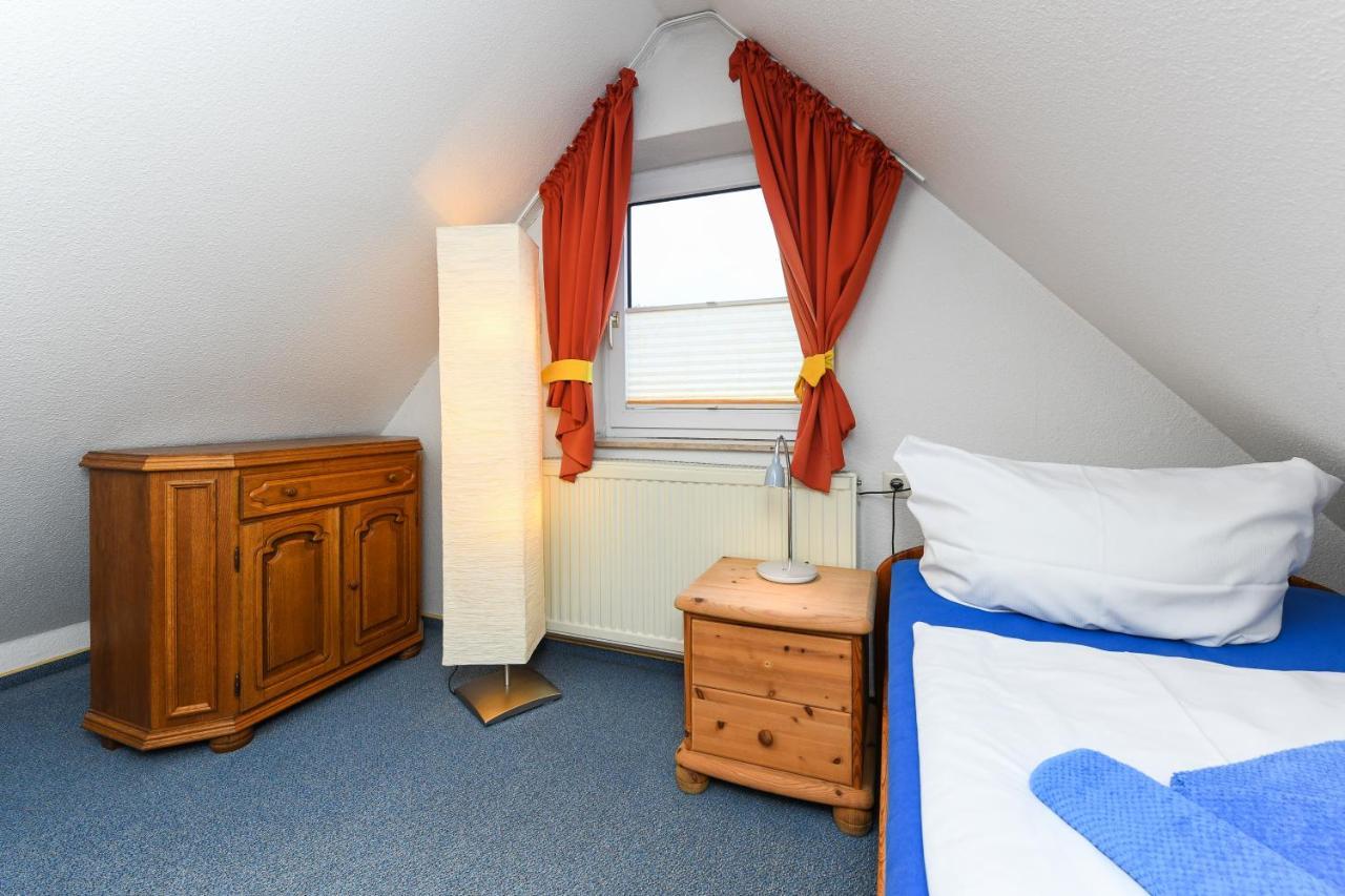 Ferienwohnung Juist Inselhaus Am Deich Neuharlingersiel Exterior foto